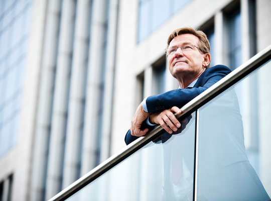 Johan Van Overtveldt wordt lijsttrekker Johan Van Overtveldt wordt lijsttrekker
